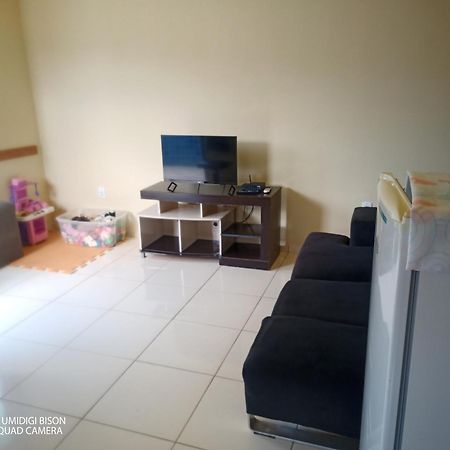 Casa com piscina , churrasqueira, Wi-Fi, em rua de Areia à 1km da praia, bairro sussegado, proíbido uso de som extremamente alto ideal para descansar Itanhaém Esterno foto