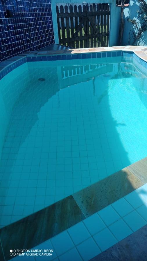 Casa com piscina , churrasqueira, Wi-Fi, em rua de Areia à 1km da praia, bairro sussegado, proíbido uso de som extremamente alto ideal para descansar Itanhaém Esterno foto
