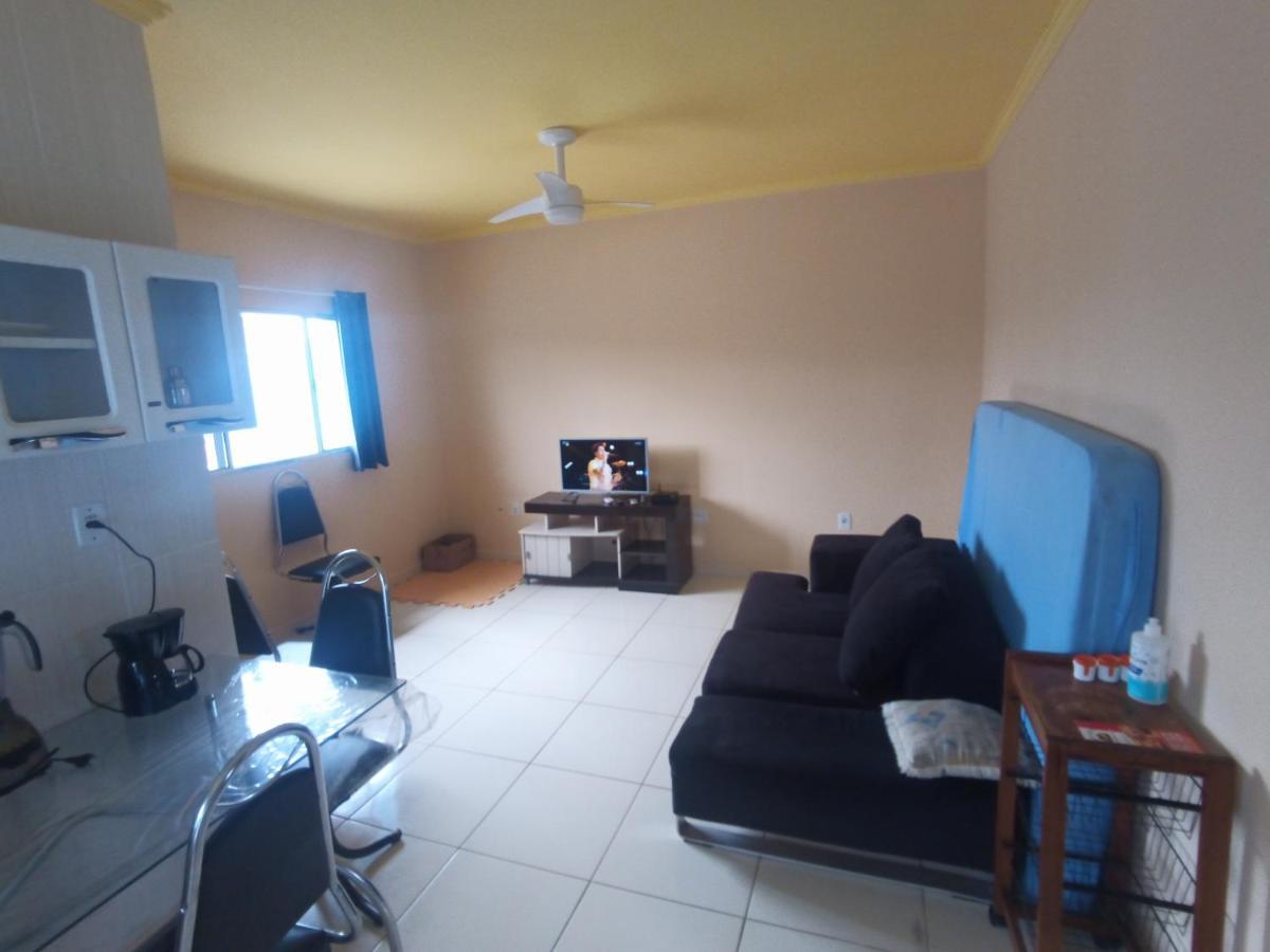 Casa com piscina , churrasqueira, Wi-Fi, em rua de Areia à 1km da praia, bairro sussegado, proíbido uso de som extremamente alto ideal para descansar Itanhaém Esterno foto