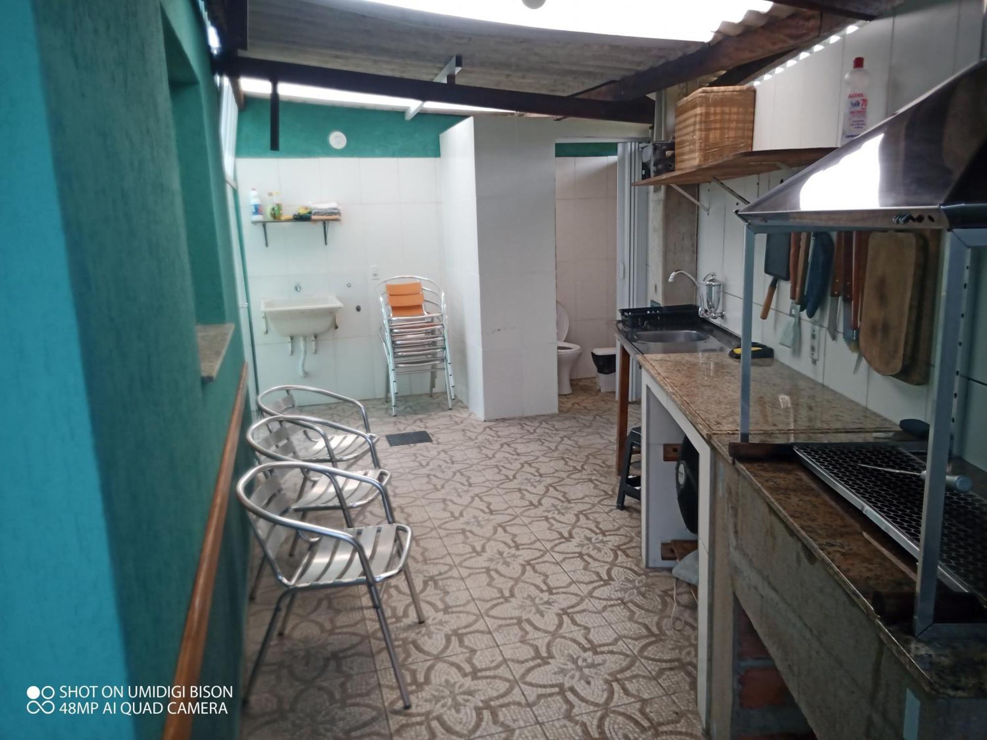 Casa com piscina , churrasqueira, Wi-Fi, em rua de Areia à 1km da praia, bairro sussegado, proíbido uso de som extremamente alto ideal para descansar Itanhaém Esterno foto